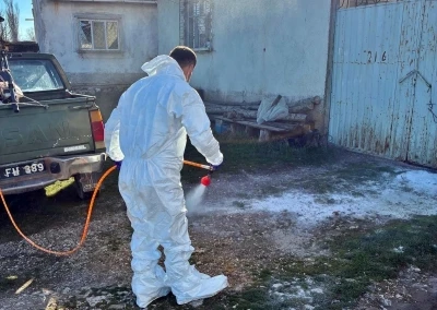 &Ccedil;avdarhisar&rsquo;da hayvan işletmelerinde salgın hastalıklara karşı dezenfeksiyon
