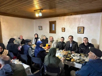 &Ccedil;avdarhisar Kaymakamı Ak, şehit aileleri ve gazilerle iftarda bir araya geldi
