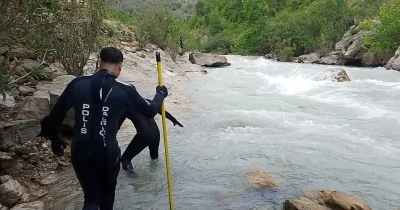 &Ccedil;ayda kaybolan gencin &ccedil;ocuklara boks &ouml;ğretirken g&ouml;r&uuml;nt&uuml;leri ortaya &ccedil;ıktı
