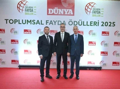 Çayeli Bakır’ın ‘Arıcılığı Geliştirme Projesi’ne Toplumsal Fayda Ödülü
