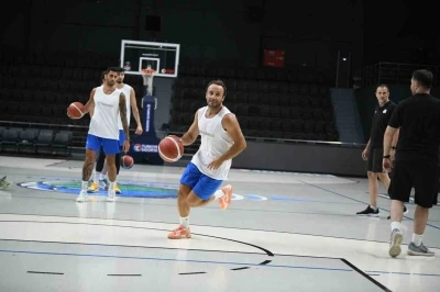 Çayırova Belediyesi’nde yeni sezon hazırlıkları başladı
