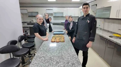 Çayırova’da &quot;geleceğin pasta şefleri&quot; eğitimlere başladı
