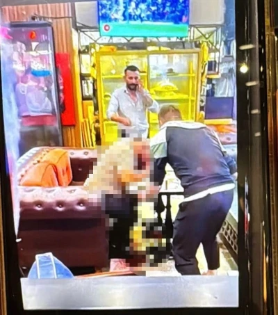 Çekmeköy’de kafede oturan adam başından vuruldu
