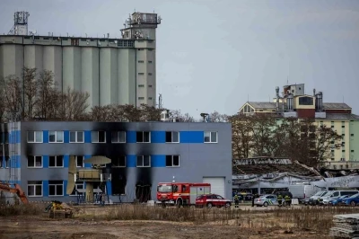 &Ccedil;ekya&rsquo;da İsrailli silah şirketiyle bağlantılı fabrika ateşe verildi
