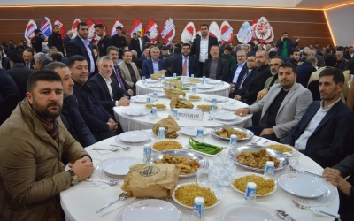 &Ccedil;elebioğlu ve İlhan Ailelerinin Mutlu G&uuml;n&uuml;