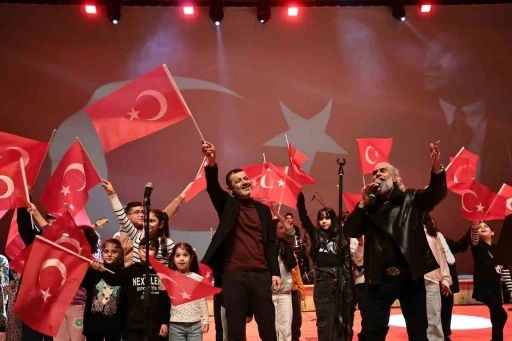 Cem Karaca Denizli&rsquo;de şarkılarıyla anıldı
