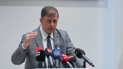 Cemil Tugay'ın istifası i&ccedil;in &ccedil;arpıcı yorum: Yeni parti i&ccedil;in planlı bir hamle