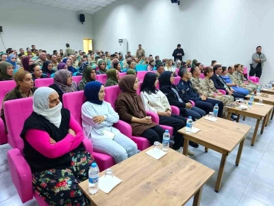 Çemişgezek’te  ‘Kadına Yönelik Şiddetle Mücadelede’ programı
