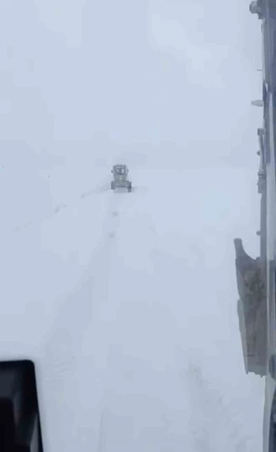 &Ccedil;ermik&rsquo;te kırsal mahalle yolları ulaşıma a&ccedil;ılmaya başlandı
