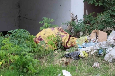 Ceset zannettiler, çöp çıktı
