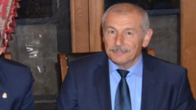 &Ccedil;etin Katırcıoğlugil&rsquo;in Annesi Vefat Etti