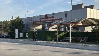 Cezaevinde babasının hastanelik ettiği 4 yaşındaki kızdan sevindirici haber
