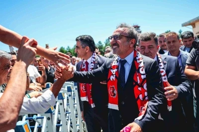 Chobani kurucusu ve CEO&rsquo;su Hamdi Ulukaya&rsquo;dan Erzincanspor&rsquo;a dev destek
