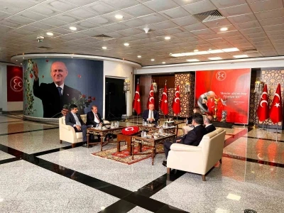 CHP&rsquo;den MHP&rsquo;ye bayram ziyareti
