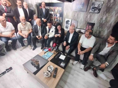 CHP Genel Başkanı Kılı&ccedil;daroğlu, Ankara&rsquo;da esnafı ziyaret etti
