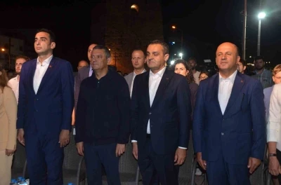 CHP Genel Başkanı Özel, balık av sezonu açılışına katıldı
