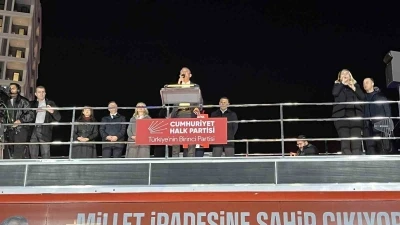 CHP Genel Başkanı Özgür Özel, Güngören’deki mitinge katıldı
