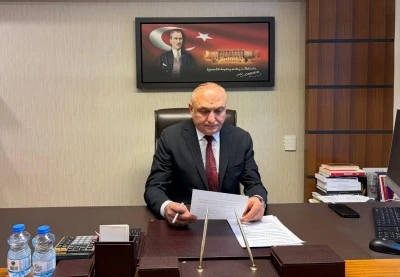 CHP'li Meri&ccedil; bir t&uuml;rl&uuml; bitirilmeyen Yavuzeli-Araban-Besni yolunu TBMM g&uuml;ndemine taşıdı.
