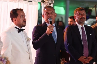 CHP&rsquo;li vekilin makam şof&ouml;r&uuml; g&ouml;zaltına alındı
