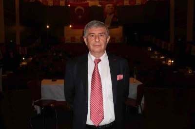 CHP Uşak Merkez İlçe Başkanı Uğur Dümen görevinden istifa etti
