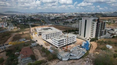 Çiftçi, yapımı devam eden projeleri inceledi
