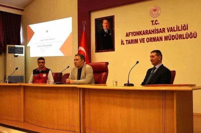 &Ccedil;ift&ccedil;iler s&uuml;ne zararlısına karşı uyarıldı
