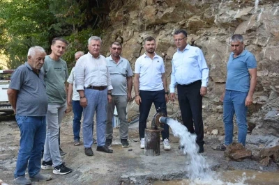 Çiftçiler suya kavuştu mahalle bayram etti
