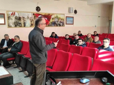 &Ccedil;ift&ccedil;iler TARSİM konusunda bilgilendirildi
