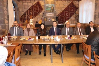 &Ccedil;ıldır&rsquo;da şehit yakınları ve gaziler iftar sofrasında buluştu
