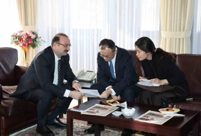 &Ccedil;in Halk Cumhuriyeti Ankara B&uuml;y&uuml;kel&ccedil;isi Jiang Xuebin Atat&uuml;rk &Uuml;niversitesi&rsquo;nde
