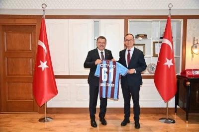 &Ccedil;in&rsquo;in Ankara B&uuml;y&uuml;kel&ccedil;isi Jiang Xuebin: "&Ccedil;in ile T&uuml;rkiye arasındaki ilişkiler her ge&ccedil;en g&uuml;n gelişiyor"
