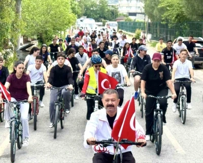 &Ccedil;ine&rsquo;de &rsquo;sağlıklı yaşam&rsquo; i&ccedil;in pedal &ccedil;evirdiler
