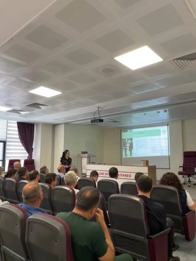 &Ccedil;ine Devlet Hastanesi personeline narkorehber eğitimi
