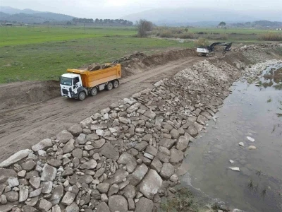 &Ccedil;ine Sulaması inşaatında &ccedil;alışmalar s&uuml;r&uuml;yor
