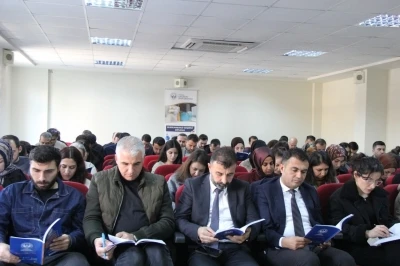 Cizre&rsquo;de &ouml;ğretmenlere "anlayarak hızlı okuma" eğitimi
