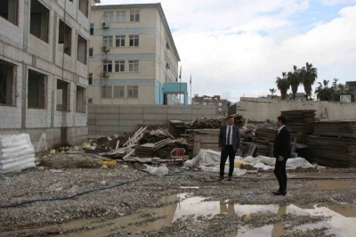 Cizre&rsquo;de okul inşaatlarında inceleme
