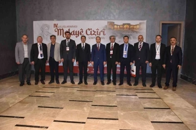 Cizre’de &quot;4. Uluslararası Melaye Ciziri Sempozyumu&quot; sona erdi
