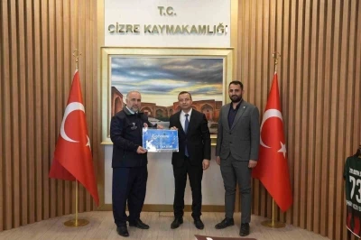 Cizre Kaymakamı Baycar, T&uuml;rkiye Diyanet Vakfı kurban kampanyasına destek verdi
