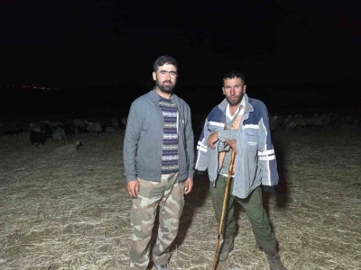 Çobanlardan kavurucu sıcaklara karşı çözüm yolu
