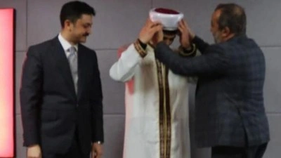 &Ccedil;ocuk cezaevlerinde bir ilk! Gen&ccedil; mahkum hafız oldu! Bakan &Ccedil;ift&ccedil;i'den paylaşım geldi