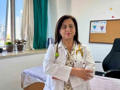 Çocuk romatoloji uzmanı, çocuklarda geçmeyen eklem ağrısı ve şişkinliklere dikkat çekti
