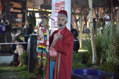 &Ccedil;ocuklar geleneksel &rsquo;Ramazan Şenlikleri&rsquo;nde g&ouml;n&uuml;llerince eğlendi
