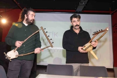 &Ccedil;ocuklar Nil&uuml;fer&rsquo;de hayallerindeki liri tasarladı
