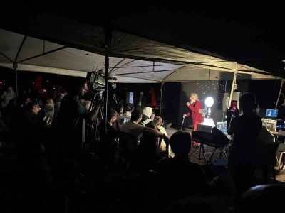 Çocuklar Sandras’ta uzayın gizemlerini keşfetti
