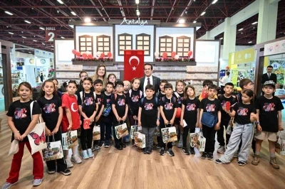 &Ccedil;ocuklar Y&Ouml;REX&rsquo;i &ccedil;ok sevdi
