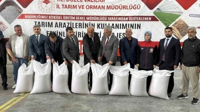 Coğrafi işaretli "Konuralp pirinci" i&ccedil;in 82 &ccedil;ift&ccedil;iye 50 ton tohum desteği
