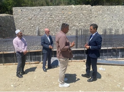 &Ccedil;&ouml;kek Mahallesi&rsquo;nde cami inşaatı devam ediyor
