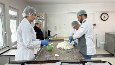 &Ccedil;&ouml;lyak hastalarına umut olan at&ouml;lye

