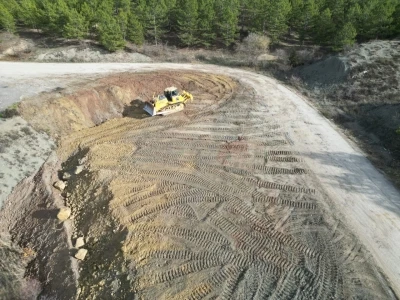 Çomar Barajında 2. etap yol genişletme çalışmaları başladı
