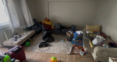 Çöp eve dönen daireden 2 kamyon atık çıktı: Belediye ekipleri şoke oldu
